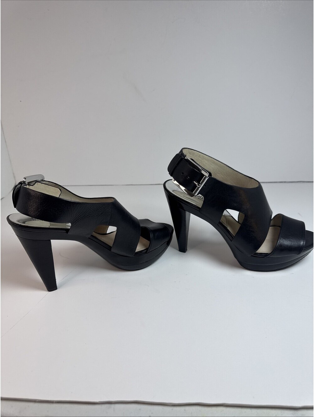 Michael Kors Carla Platform Leather Block Heel Sandals Women’s Size 8 Black - Picture 8 of 9